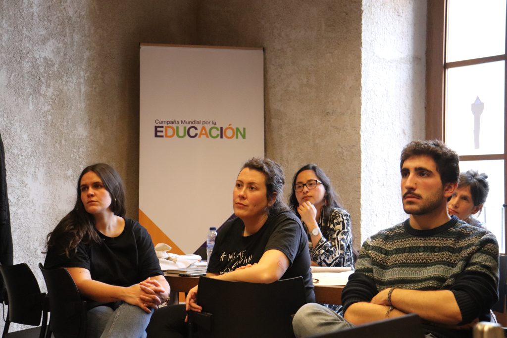 Foto del equipo durante la jornada de trabajo. 