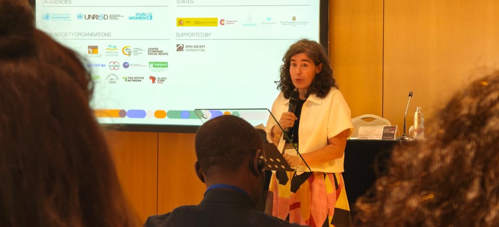 Pilar Orenes durante su intervención